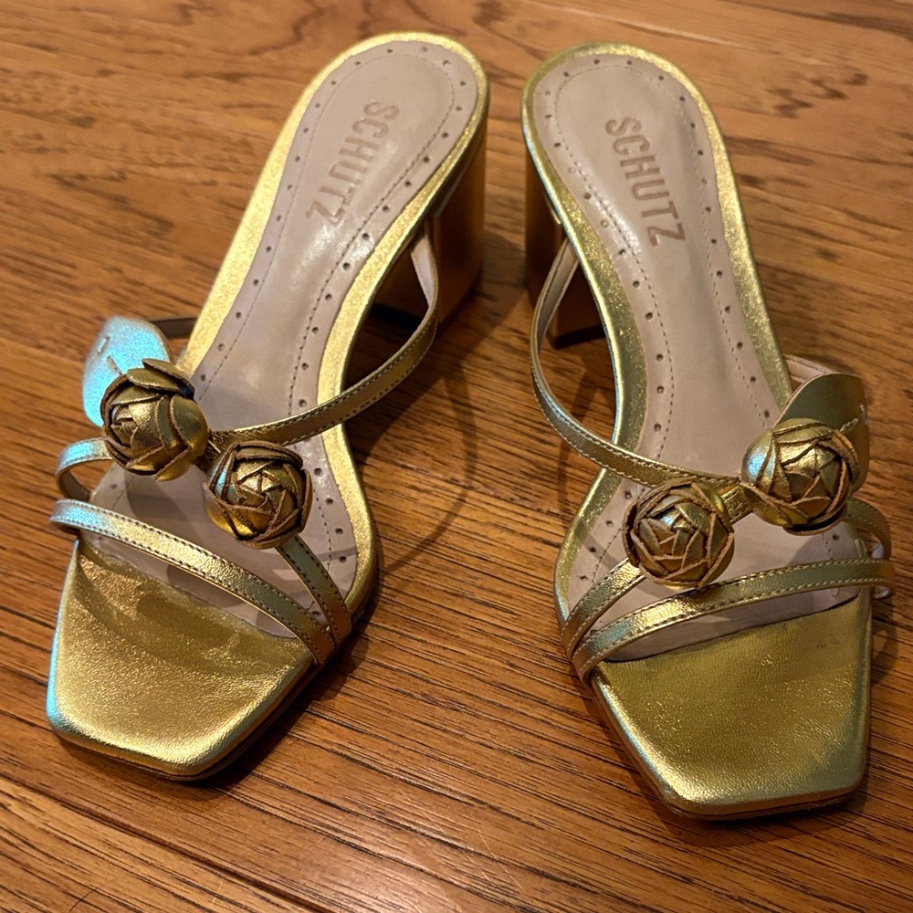 SCHUTZ Metallic Gold Block Heeled Sandals NWT